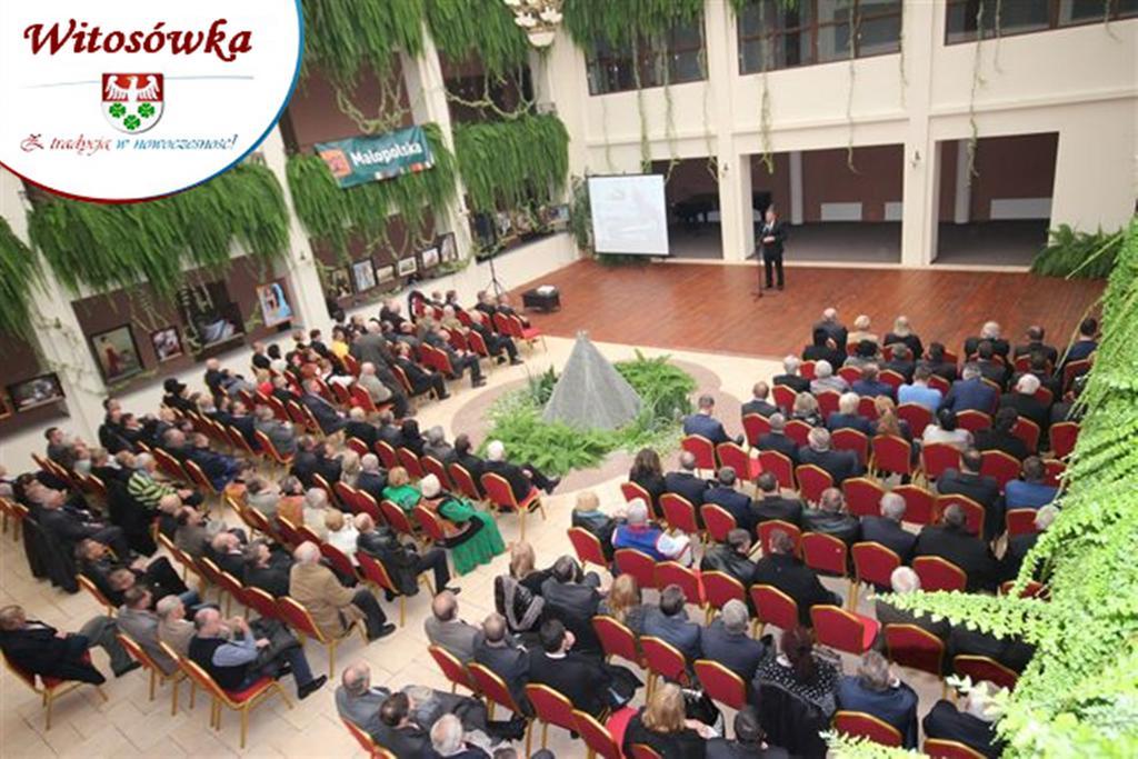 Pokoje Goscinne W Centrum Kultury Wsi Polskiej Wierzchoslawice Exteriér fotografie
