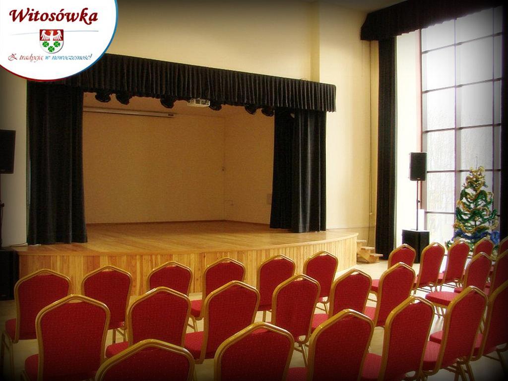 Pokoje Goscinne W Centrum Kultury Wsi Polskiej Wierzchoslawice Exteriér fotografie