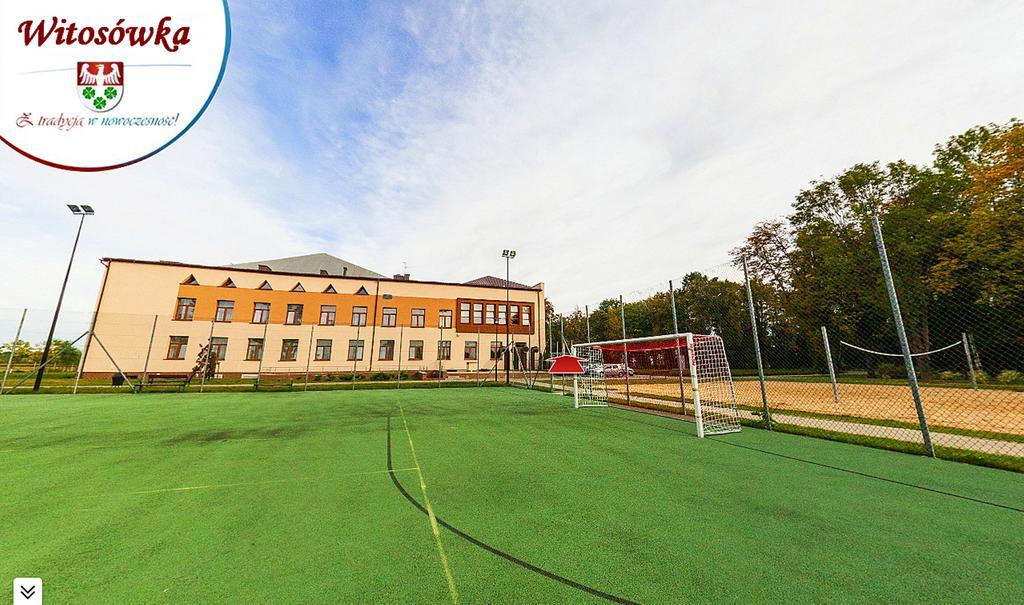 Pokoje Goscinne W Centrum Kultury Wsi Polskiej Wierzchoslawice Exteriér fotografie