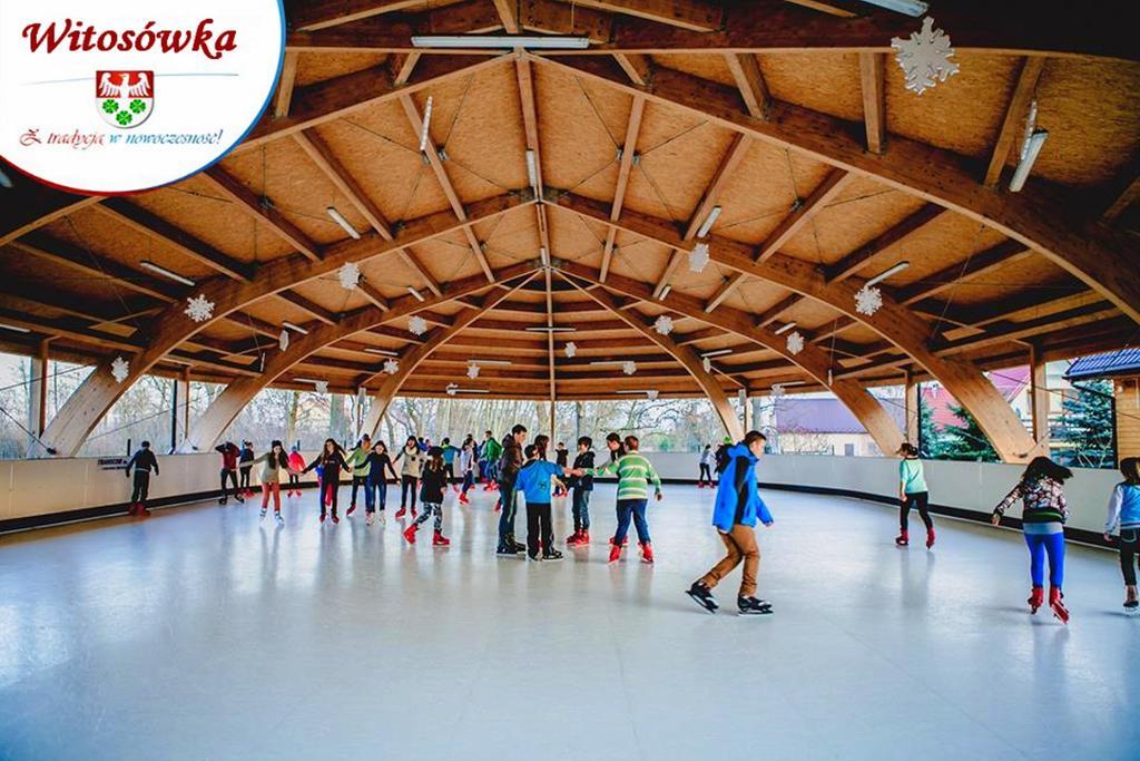 Pokoje Goscinne W Centrum Kultury Wsi Polskiej Wierzchoslawice Exteriér fotografie